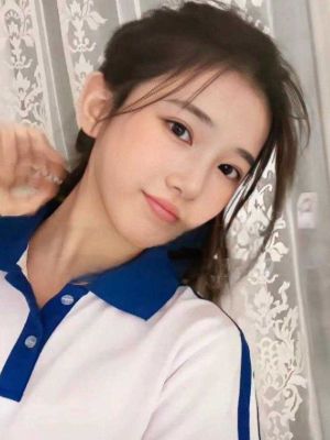 高颜值学生妹