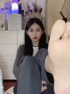 美腿黑丝