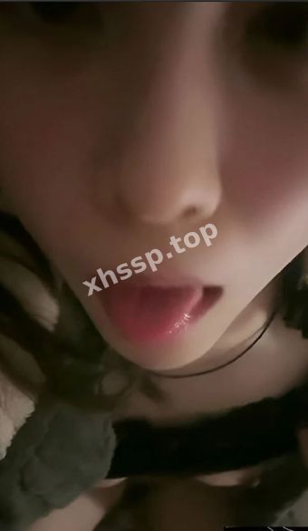 女大学生